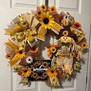 Sunflower Harvest Wreath with Scarecrow